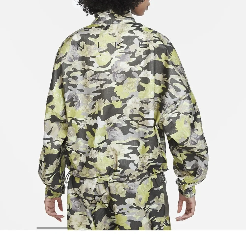 NIKE Light jacket - Picture 3 of 12
